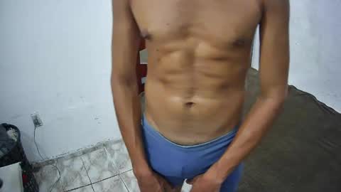 Skinny Latin Man online show from April 28, 2:49 am