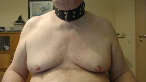 Snapshot of sklave_ol chatting on December 21, 5:58 am sklave_ol online show from December 21, 5:58 am