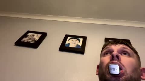 skuzzy25 online show from January 18, 3:57 am