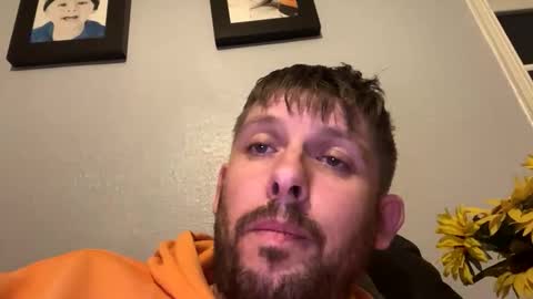 skuzzy25 online show from September 15, 2:25 am