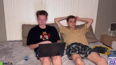 sky_hunter online show from October 18, 6:35 pm