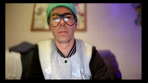 IAN HARD online show from July 18, 2:00 pm