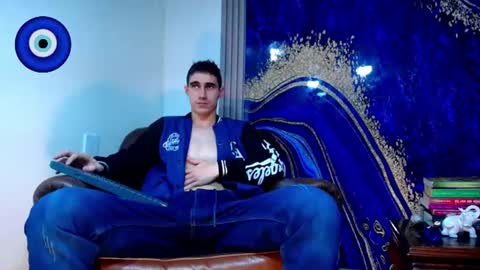 Skyler online show from June 17, 2:02 am