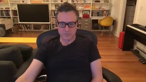 Skyline3371 online show from December 28, 7:11 am