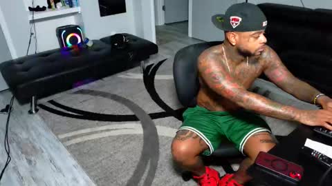 nasty twitter KASHCARTERATL online show from December 5, 2:46 pm