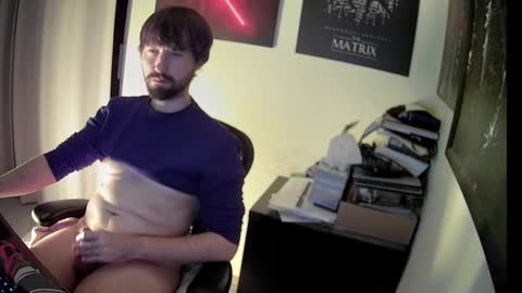 Snapshot of slave2pussy chatting on January 19, 5:37 am slave2pussy online show from January 19, 5:37 am