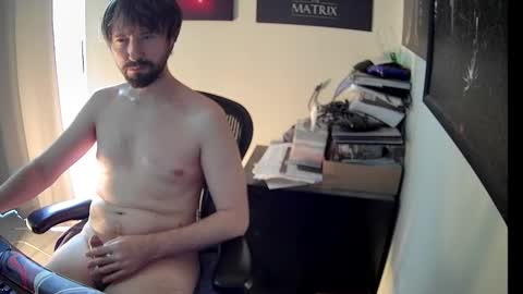 Snapshot of slave2pussy chatting on February 16, 8:44 pm slave2pussy online show from February 16, 8:44 pm