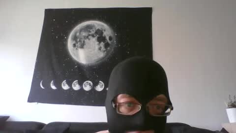 Snapshot of slaveforgodess chatting on March 5, 11:17 am slaveforgodess online show from March 5, 11:17 am