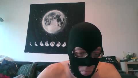 Snapshot of slaveforgodess chatting on September 29, 6:45 am slaveforgodess online show from September 29, 6:45 am