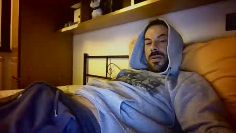 slevin online show from March 10, 6:25 pm