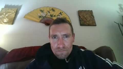 slicey0182 online show from December 19, 8:44 am