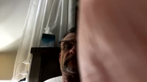 Snapshot of slickdog1969 chatting on December 4, 6:22 am Slickdog online show from December 4, 6:22 am