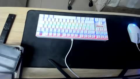 slim_master12 online show from April 7, 8:31 pm