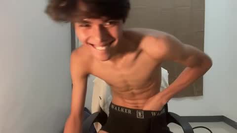 Snapshot of slim_sensation chatting on October 8, 2:21 pm slim_sensation online show from October 8, 2:21 pm