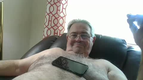 slippery_duck online show from February 4, 3:57 pm