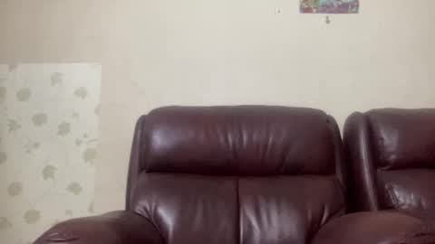 slut1fuck online show from December 19, 4:59 pm