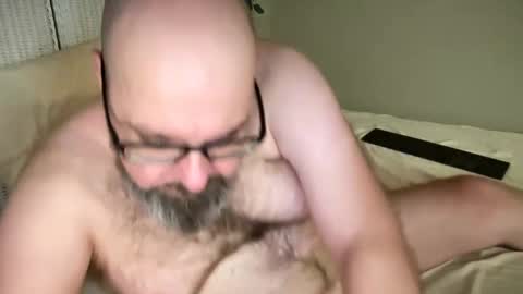 Snapshot of slut_slave_cfnm chatting on October 27, 5:43 am slut online show from October 27, 5:43 am