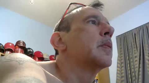 sluttyslave81 online show from January 6, 6:50 am