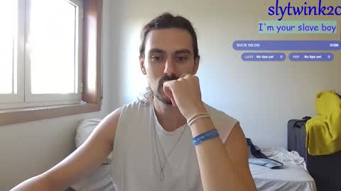 slytwink20 online show from September 21, 2:50 pm