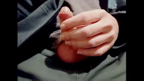 Small Hairy Uncut online show from February 2, 4:48 am