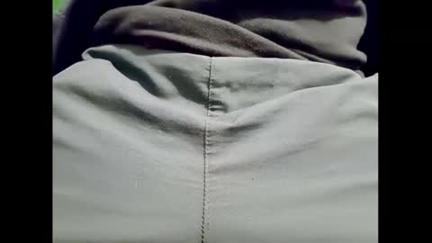 Small Hairy Uncut online show from January 5, 8:52 pm