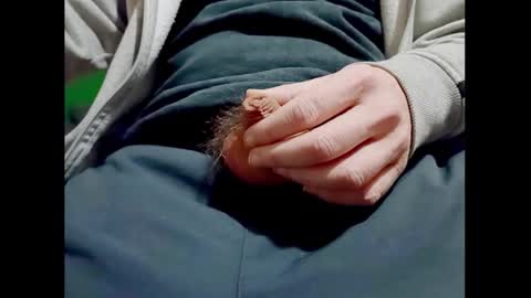 Small Hairy Uncut online show from March 4, 9:54 pm