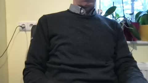 Snapshot of smart_sex69 chatting on February 13, 8:06 am smart_sex69 online show from February 13, 8:06 am