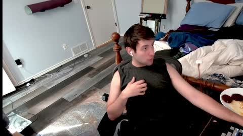 smilingwanker online show from February 6, 4:03 pm