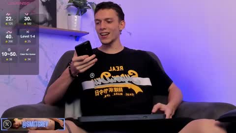 Snapshot of smitgrey chatting on March 10, 8:45 pm SMIT  online show from March 10, 8:45 pm