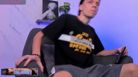 Snapshot of smitgrey chatting on February 6, 8:34 pm SMIT  online show from February 6, 8:34 pm