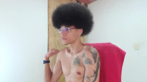 Smith Gael online show from March 31, 4:31 pm