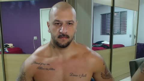 Snapshot of smithduke chatting on February 26, 12:47 pm smithduke online show from February 26, 12:47 pm