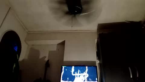 smokingorilla online show from December 14, 6:59 pm