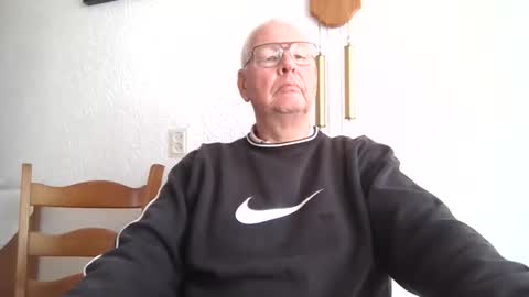 smoothy5460 online show from February 18, 12:39 pm