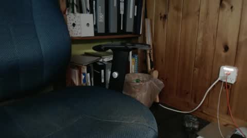 sn0man69 online show from December 12, 4:37 am