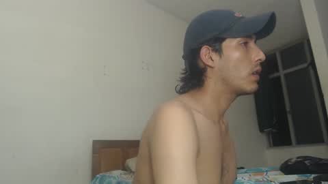 Snapshot of snackontime19 chatting on September 15, 3:41 am snackontime19 online show from September 15, 3:41 am