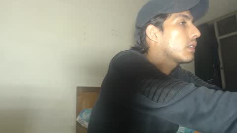 Snapshot of snackontime19 chatting on September 16, 4:35 am snackontime19 online show from September 16, 4:35 am