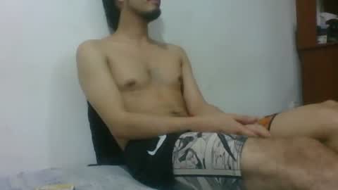 Snapshot of snackontime19 chatting on December 19, 2:56 am snackontime19 online show from December 19, 2:56 am