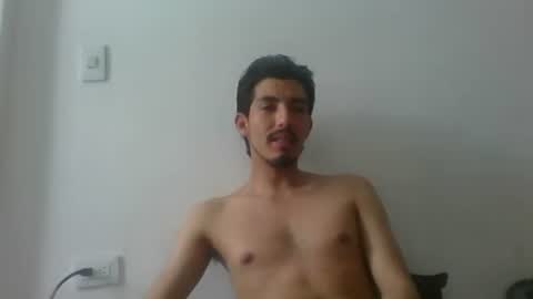 Snapshot of snackontime19 chatting on December 18, 3:00 pm snackontime19 online show from December 18, 3:00 pm