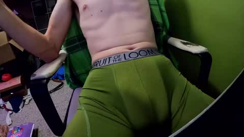 snoopdogg458 online show from April 4, 2:41 am