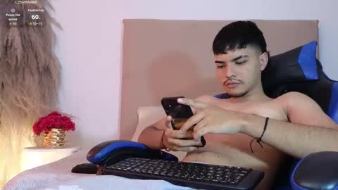 Snow online show from November 11, 11:48 am