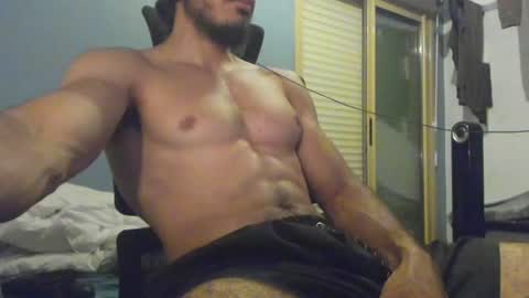 snxrzs online show from June 28, 7:53 pm