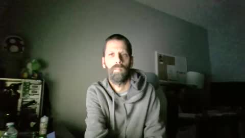 sockguy420 online show from December 15, 4:31 am