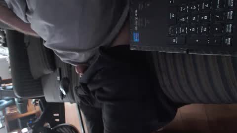 Snapshot of sofar06 chatting on October 30, 6:04 am sofar06 online show from October 30, 6:04 am