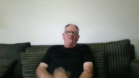 Snapshot of sofar06 chatting on December 12, 2:48 am sofar06 online show from December 12, 2:48 am