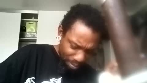 ArtistMJB online show from November 28, 6:43 pm