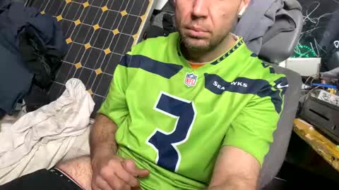 Snapshot of son_e_blacc chatting on February 10, 1:33 pm Soni online show from February 10, 1:33 pm