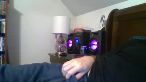 Snapshot of sosofaggot chatting on December 19, 3:07 am sosofaggot online show from December 19, 3:07 am