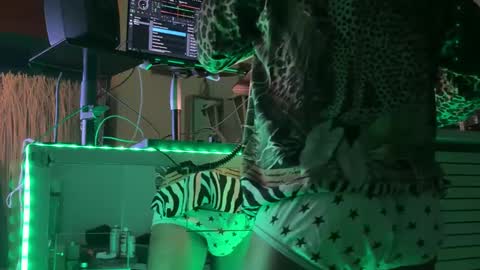 Litchie69 online show from January 20, 12:04 am