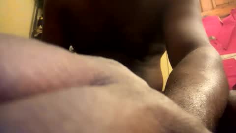 southsidekay online show from December 19, 5:04 am